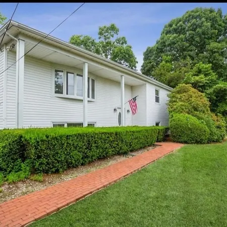 Sag Harbor Beauty Villa